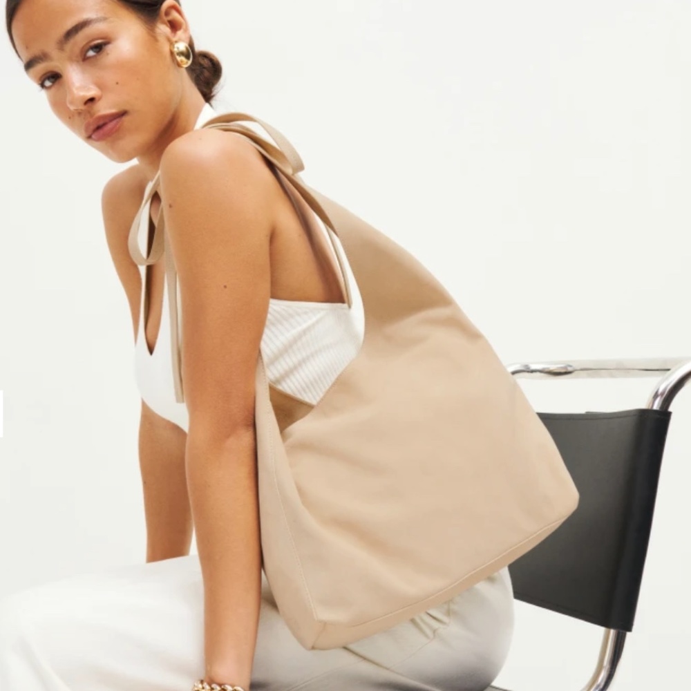 Medium Vittoria Tote Bag - Ecru Suede NWT